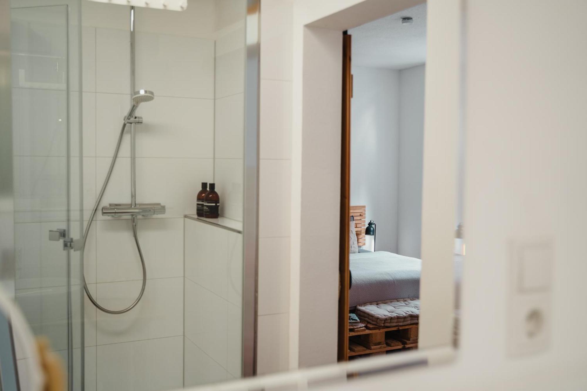 II Gemuetliches 1-Zimmer-Apartment & Eigenes Bad II Koblenz  Kültér fotó